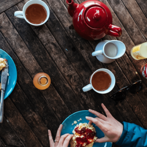 Afternoon tea, eller cream tea som det gjerne også kalles.